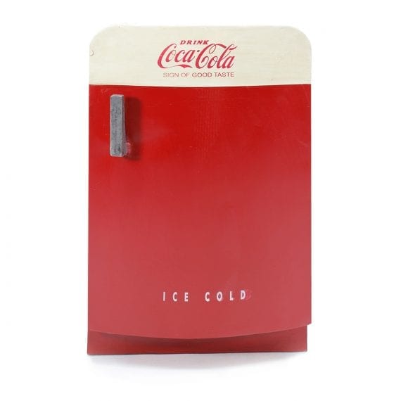 Декоративный шкафчик-холодильник Coca-Cola