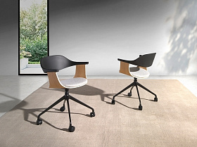 Офисный вращающийся стул 4130/DC-S200D из светло-серой ткани и пластика