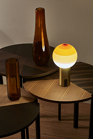 Настольный светильник Dipping Light Portable оранжевый-латунь