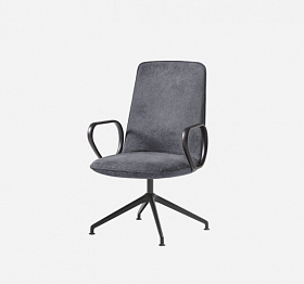 Офисное кресло Kori со средней спинкой и алюминиевым основанием 