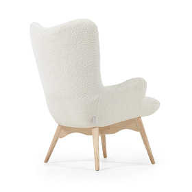 Кресло Kody белая ткань букле, ножки из массива бука
