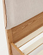 Octavia Кровать из ясеневой фанеры с белым мягким изголовьем 160 x 200 см
