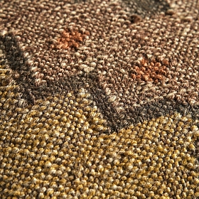 Квадратная подушка Keith коричневого цвета 33466