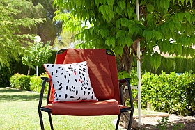 Подушка Flora & Fauna Wild Dots 40*40