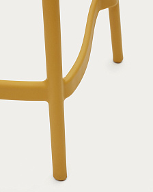 Уличный полубарный стул Morella из горчичного пластика 65 см