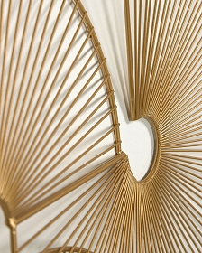Настенное украшение Venertia золотое 63,5 x 61 cm